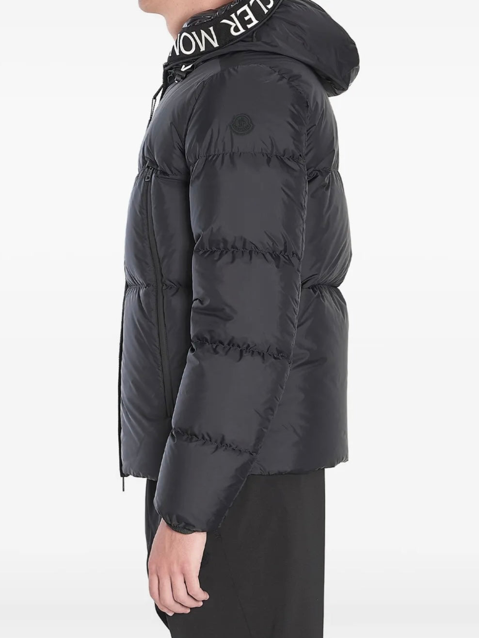 GIUBBINO MONCLER UOMO NERO SCRITTA SUL CAPPUCCIO